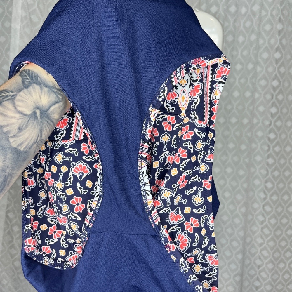 Kona Sol One‎ Piece Swimsuit Plunge Halter Floral Recycled Fabric Size L - Picture 5 of 5